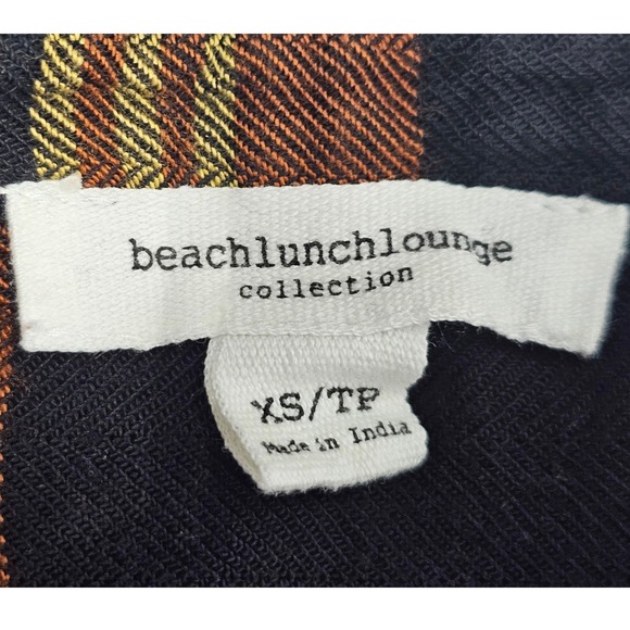 beachlunchlounge plaid button down long sleeve flannel shirt women's XS - Picture 3 of 8